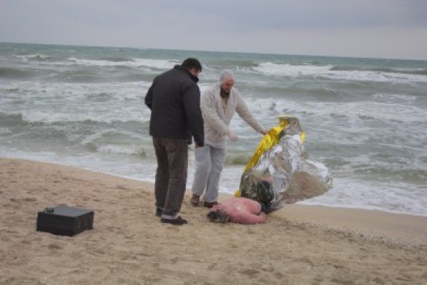 Bărbat din Bucureşti, găsit mort pe plaja din staţiunea Mamaia